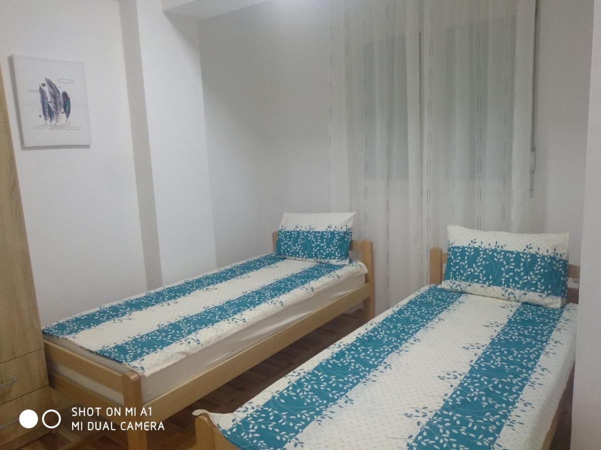 Tea Apartment Kumanovo Eksteriør billede